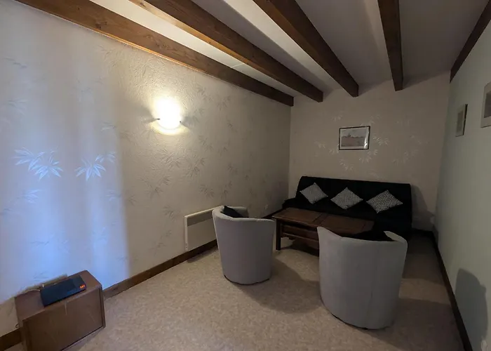 Au Jardin Holiday home *